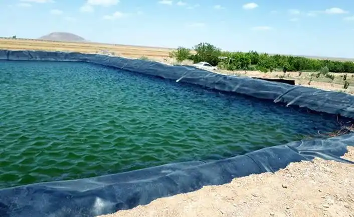 استخر کشاورزی با پوشش ژئوممبران